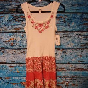 Sangria Floral Dress NWT